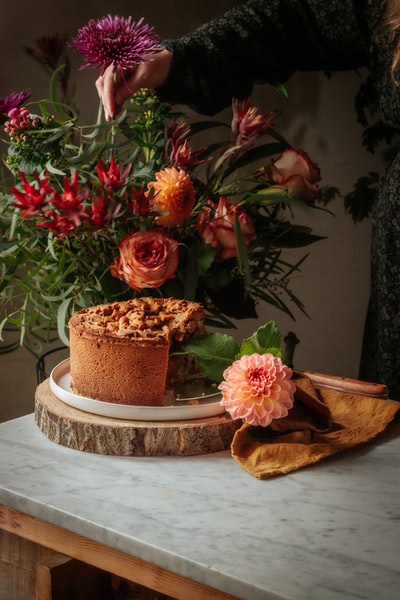 Brown flower POTS on the pink flowers
